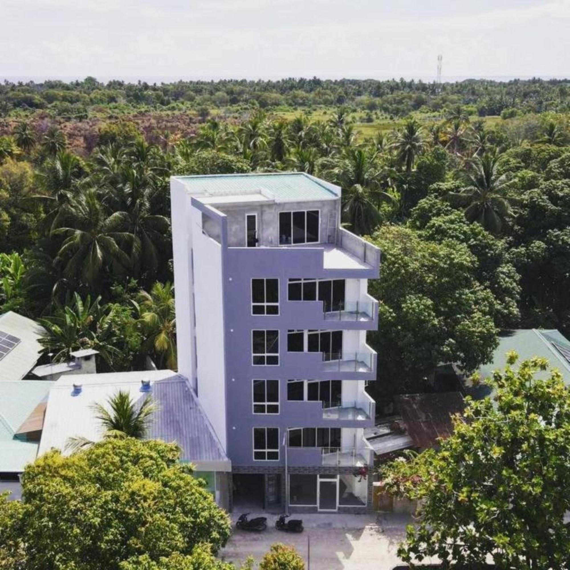 Equator Retreat Hotel Fuvahmulah Bagian luar foto